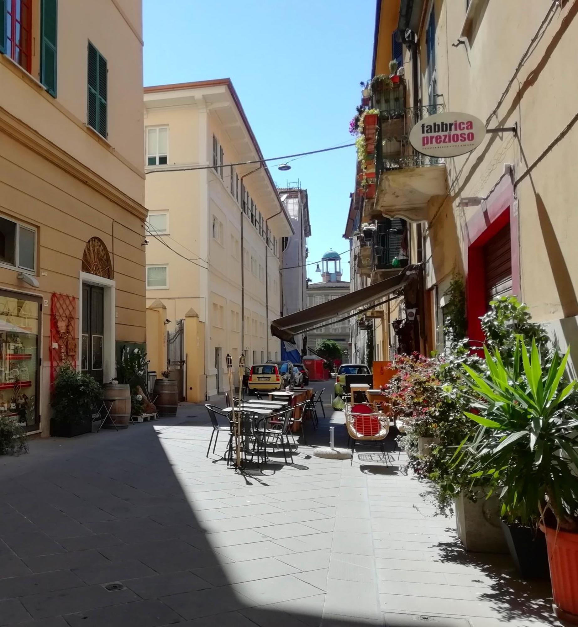 Hotel Valerie à La Spezia Extérieur photo