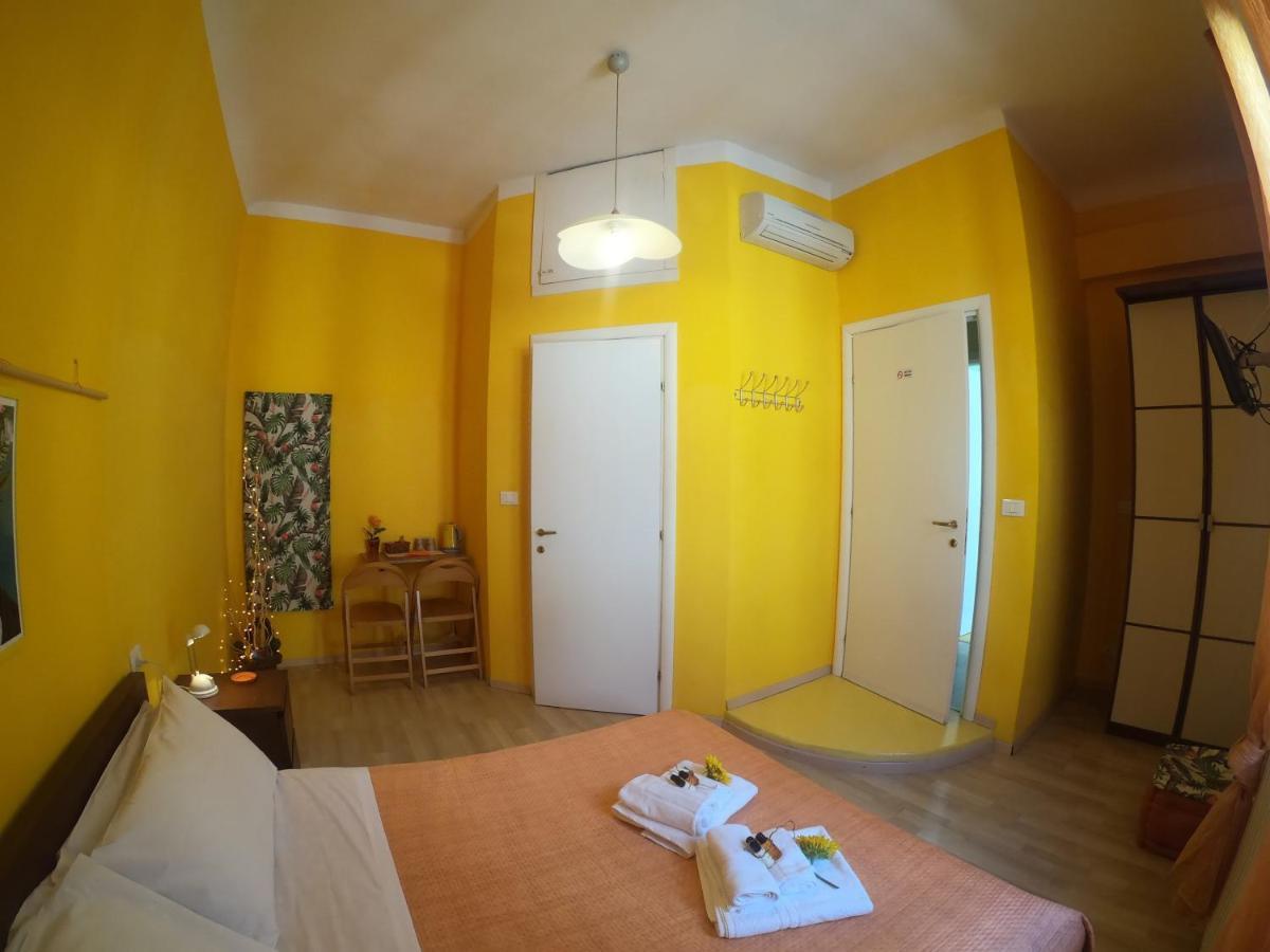 Hotel Valerie à La Spezia Extérieur photo